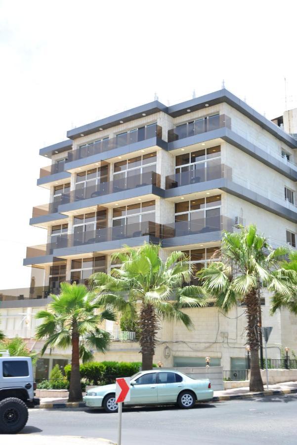 Rakeen Hotel Амман Экстерьер фото