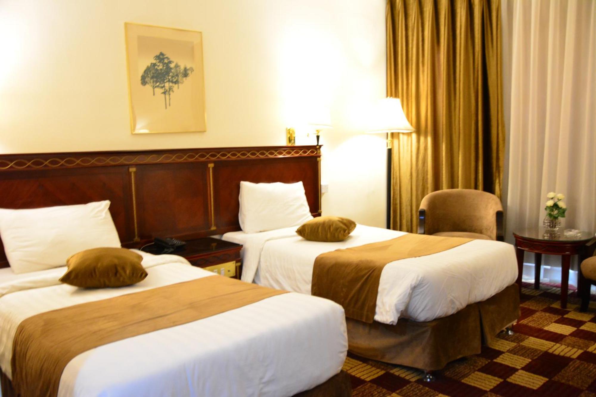 Rakeen Hotel Амман Экстерьер фото